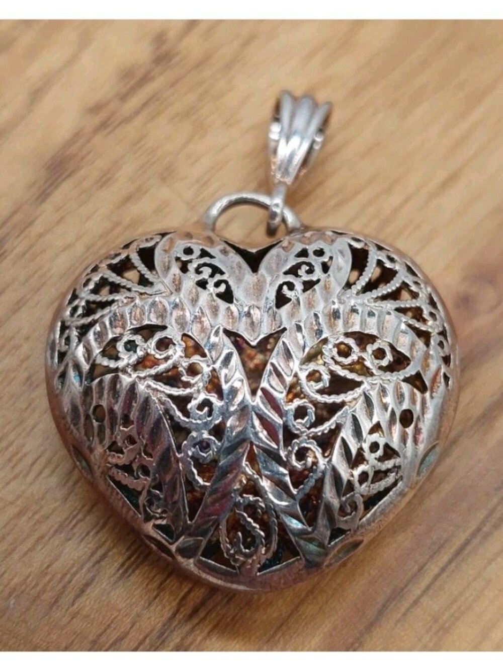 925 Sterling Silver Heart Art Deco Filigree Diamond Cut Puffed Pendant Charm